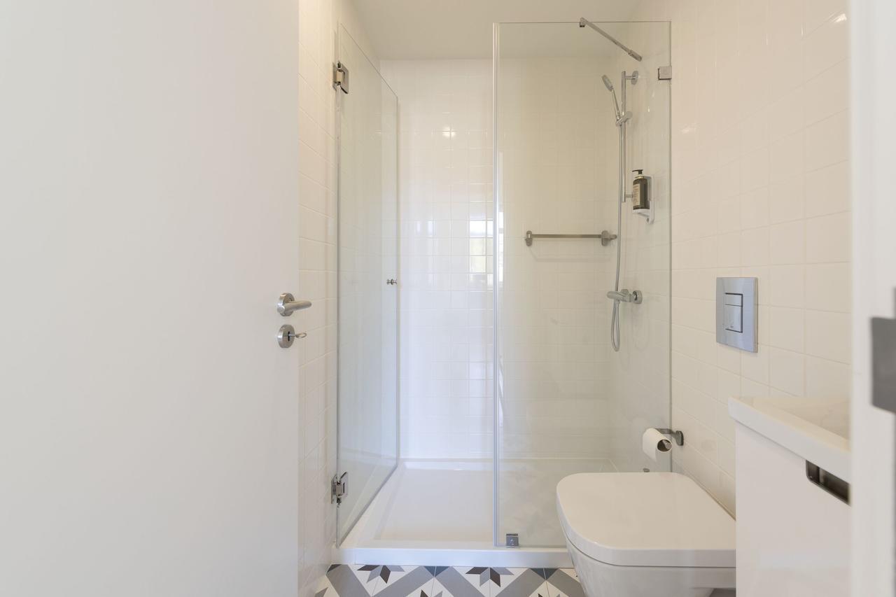 City Center Chill Apartment By Lovelystay Porto Ngoại thất bức ảnh